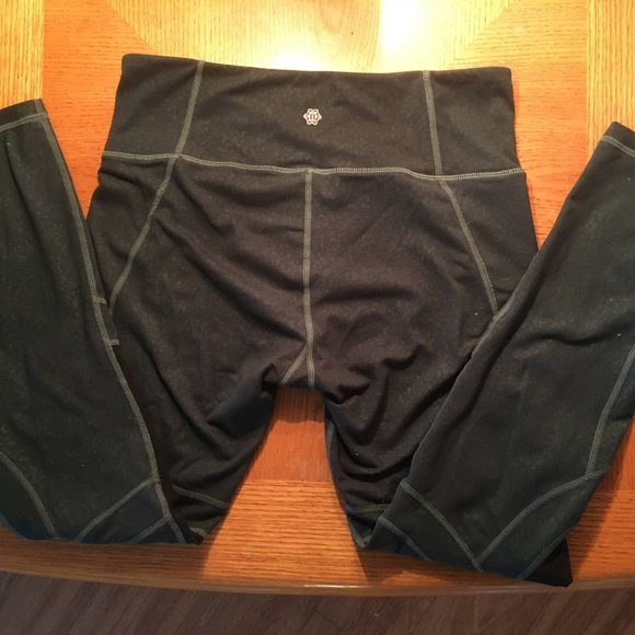 Stretchy workout leggings - Picture 5 of 6